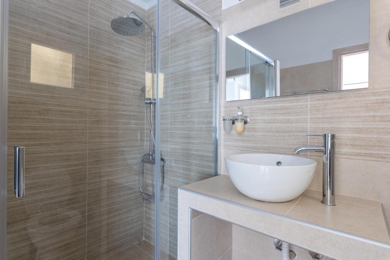 90m² 2 Slaapkamer, 1 Privé Badkamer In Vadaris-dikastiria District Appartement *